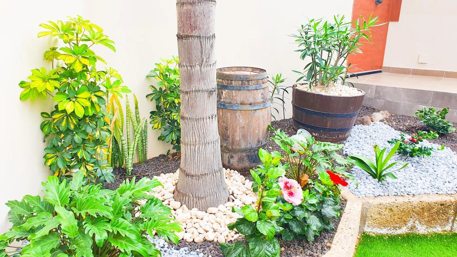 4-Bedroom Villa Los Corales With Jacuzzi, Garden, Close To Everything Los Cristianos Spanyolország
